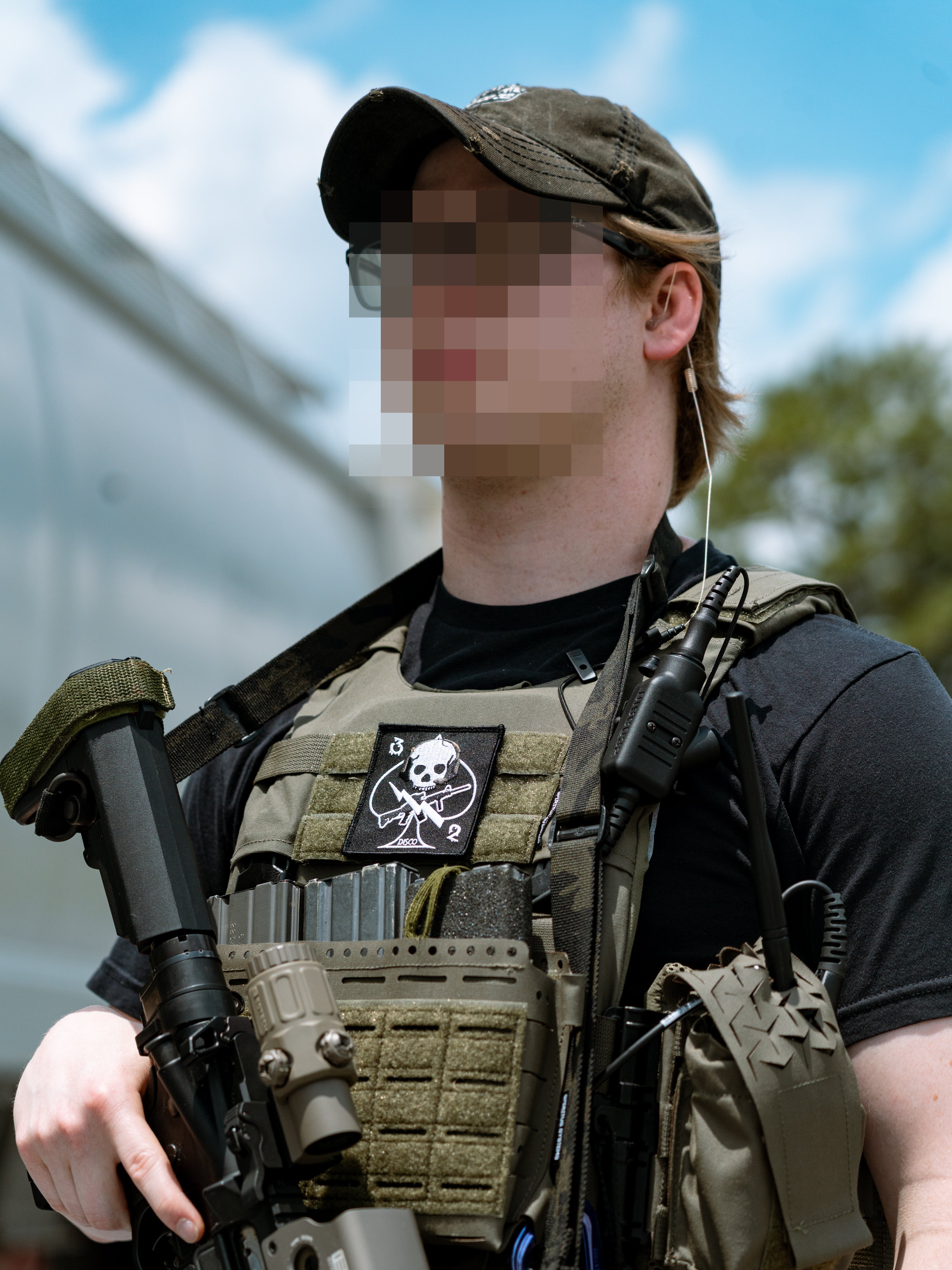 Earpiece with Microphone